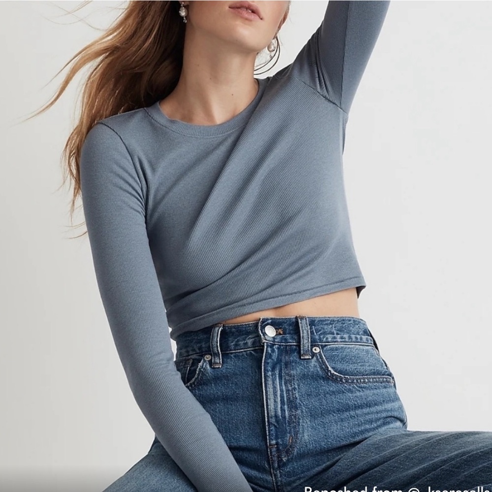 MADEWELL Fine Ribbed Supercrop Crewneck Long Sleeve Tee in Teapot Blue Size XXS